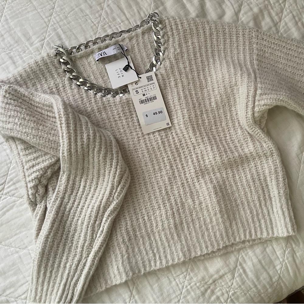Zara Crop sweater with chain detail